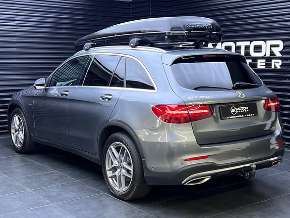 Mercedes-Benz GLC350 e 2 of 30