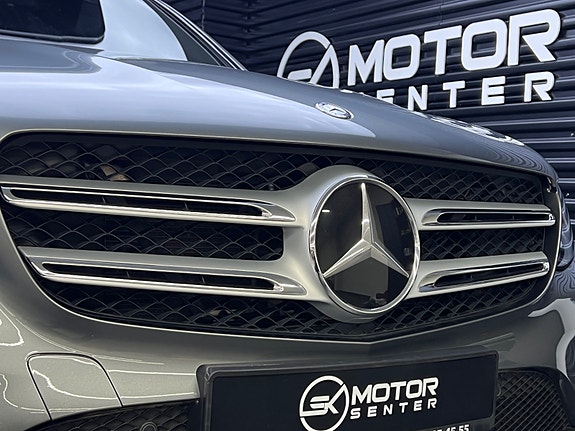 Mercedes-Benz GLC350 e 5 of 30
