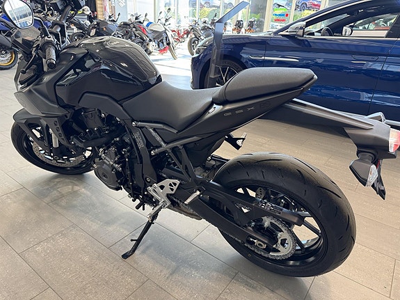 Suzuki 8S 2 of 8