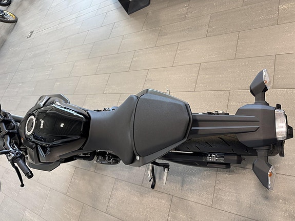 Suzuki 8S 5 of 8