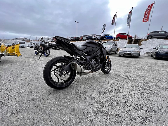 Suzuki GSX-S1000R kampanje 3 of 4