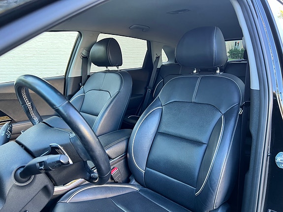 Kia e-Niro 13 of 17