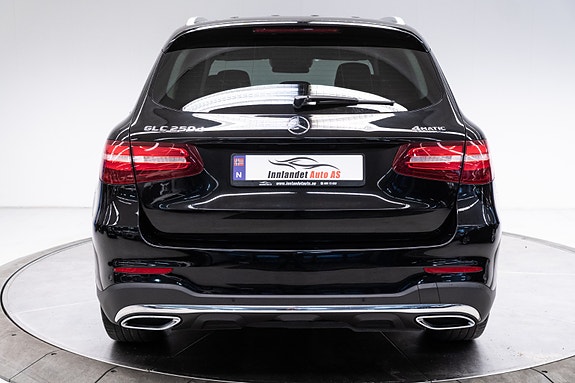 Mercedes-Benz GLC250 d 4 of 30