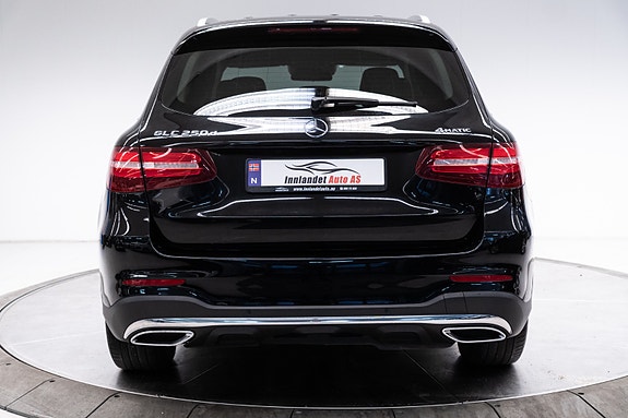 Mercedes-Benz GLC250 d 24 of 30