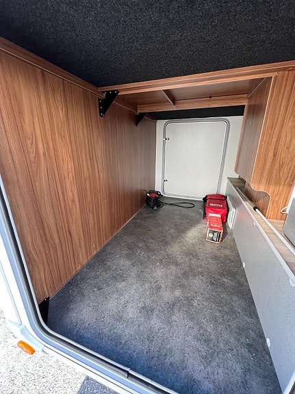 Pilote P746GJ Luft bak/Meget pen/Mye utstyr 9 of 30