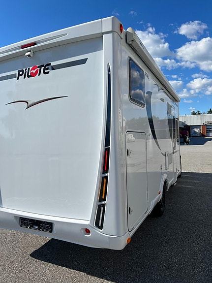 Pilote P746GJ Luft bak/Meget pen/Mye utstyr 5 of 30