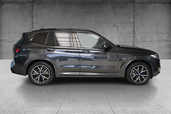 BMW X3 9 of 30