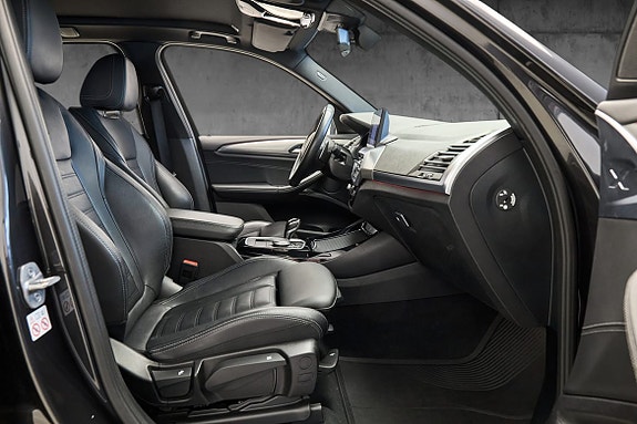 BMW X3 22 of 30