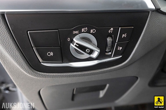 BMW iX3 11 of 30