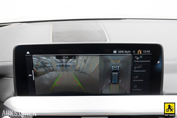 BMW iX3 27 of 30