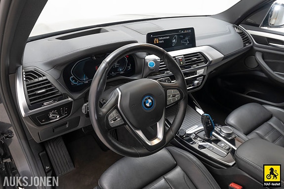 BMW iX3 12 of 30