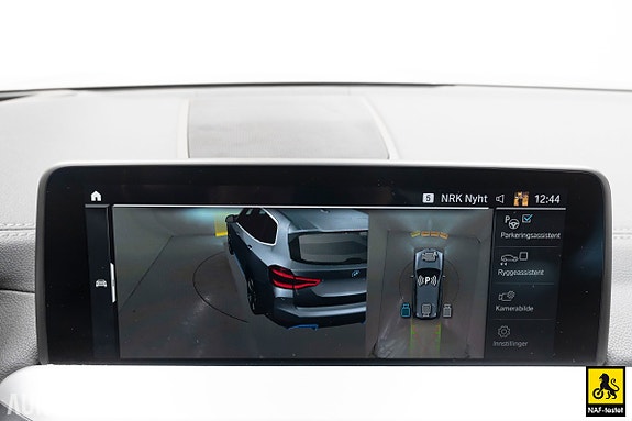 BMW iX3 28 of 30