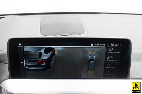 BMW iX3 29 of 30