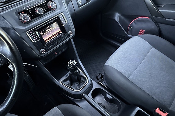 Volkswagen Caddy 13 of 17