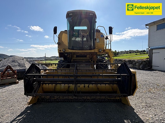 New Holland TC54 3 of 11