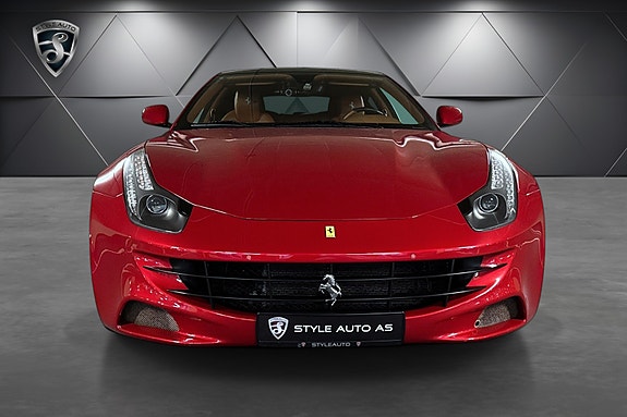 Ferrari FF 2 of 29