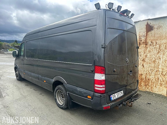 Mercedes-Benz Sprinter 2 of 19