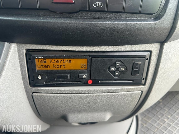 Mercedes-Benz Sprinter 17 of 19