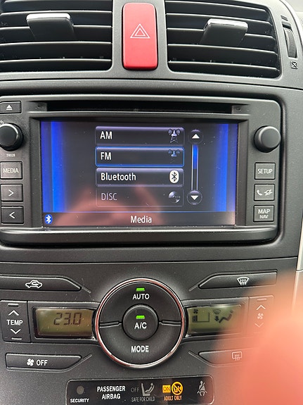 Toyota Auris 11 of 30