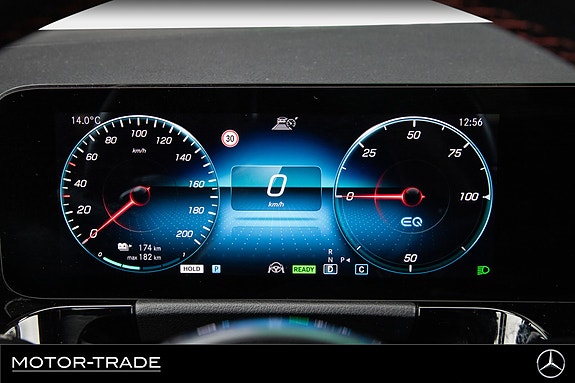 Mercedes-Benz EQA350 13 of 28