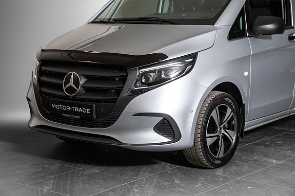 Mercedes-Benz Vito 119 2 of 26