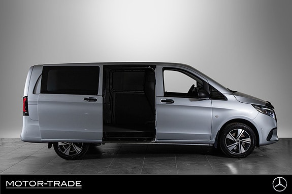 Mercedes-Benz Vito 119 12 of 26