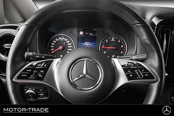 Mercedes-Benz Vito 119 22 of 26