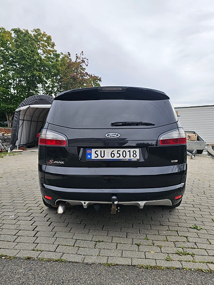 Ford S-MAX 3 of 14