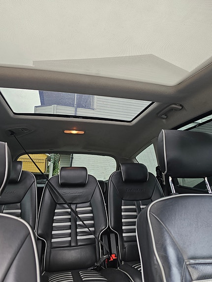 Ford S-MAX 11 of 14