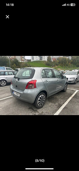 Toyota Yaris 3 of 3