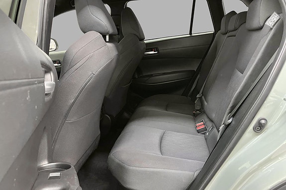 Toyota Corolla Cross 16 of 20