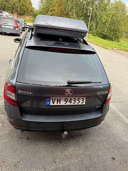 Skoda Octavia 4 of 12