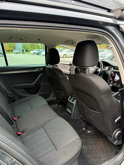 Skoda Octavia 12 of 12