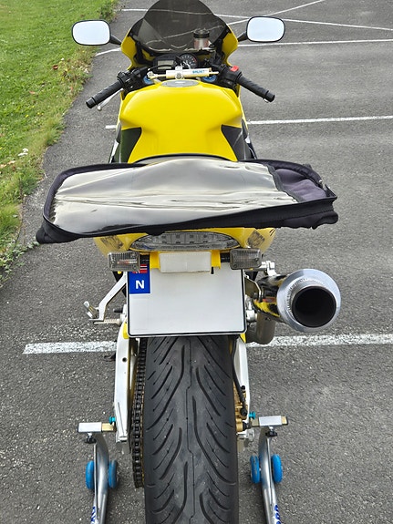 Honda CBR 954 RR fireblade 22 of 30
