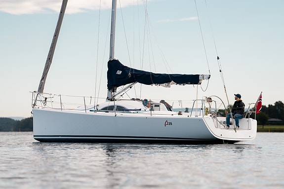 Archambault A35 | Ettertraktet racer/cruiser 4 of 30