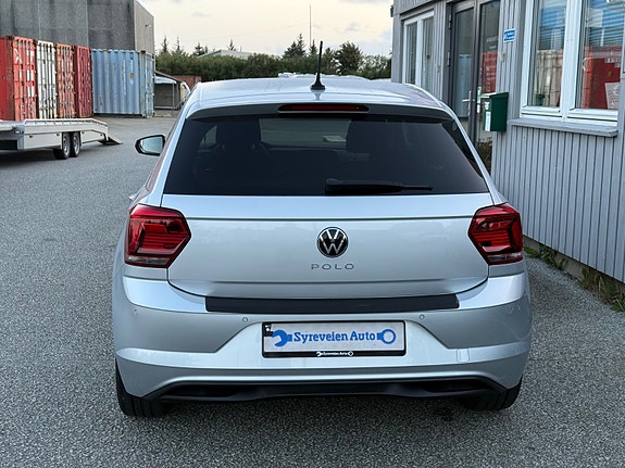 Volkswagen Polo 5 of 12