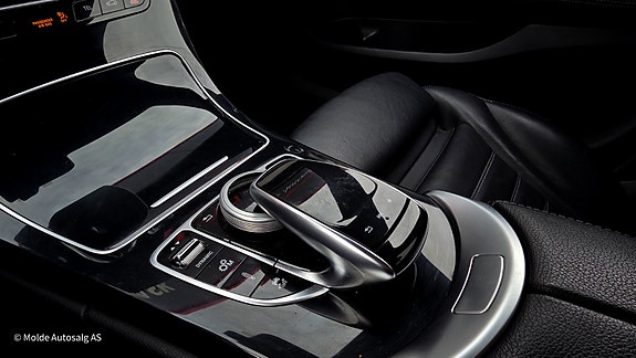 Mercedes-Benz C43 26 of 30
