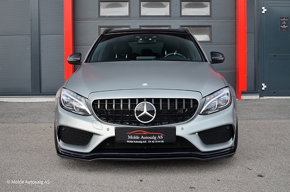 Mercedes-Benz C43 3 of 30