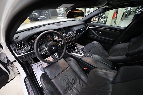 BMW M5 27 of 30