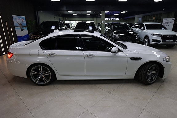 BMW M5 17 of 30