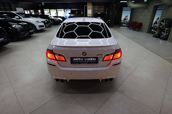 BMW M5 15 of 30