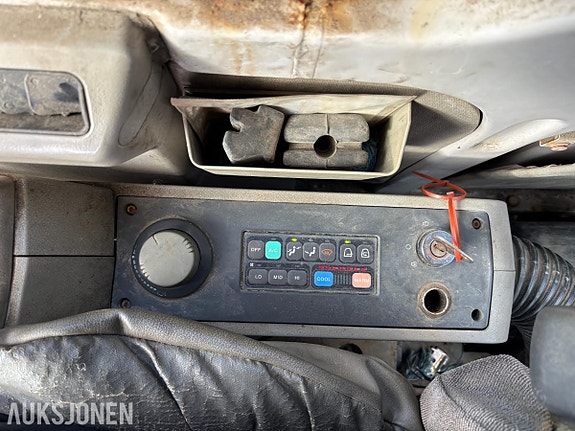 Daewoo SL220LC-V - BELTEMASKIN - S70 - 9.477 TIMER 14 of 30