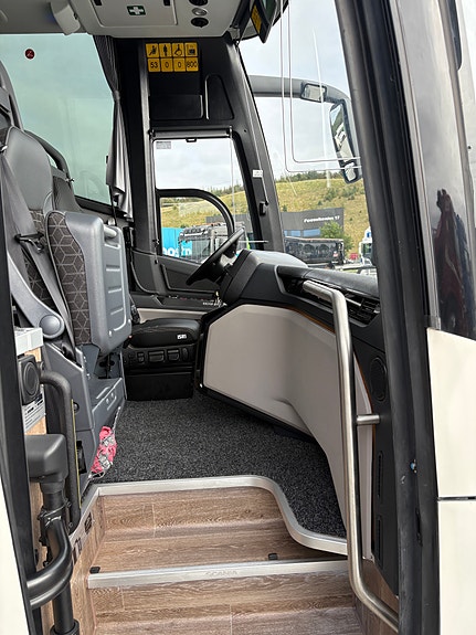Scania Touring HD 13 of 15