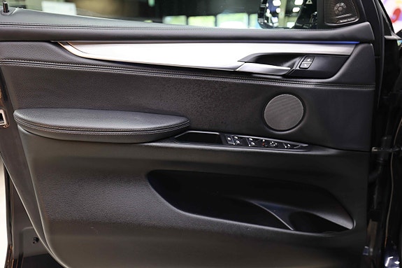 BMW X5 21 of 30