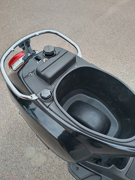 Vespa LX 50 11 of 11