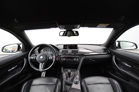 BMW M4 14 of 30