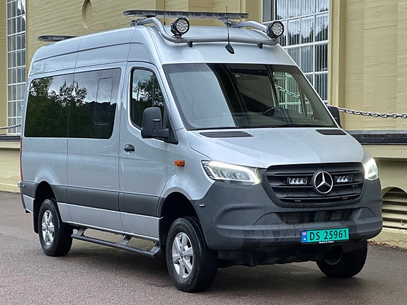 Mercedes-Benz Sprinter 319 2 of 30