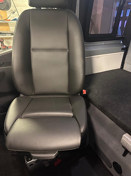 Mercedes-Benz Sprinter 319 20 of 30