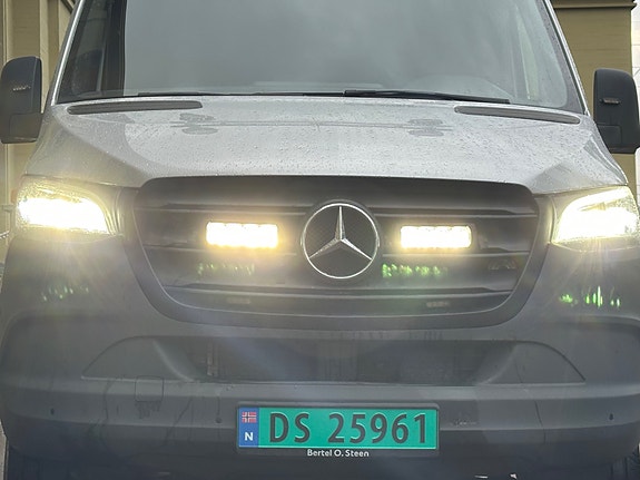 Mercedes-Benz Sprinter 319 13 of 30