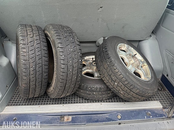 Ford Transit 24 of 30